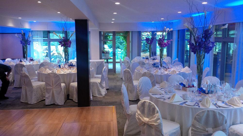 Auberge West Brome Екстериор снимка