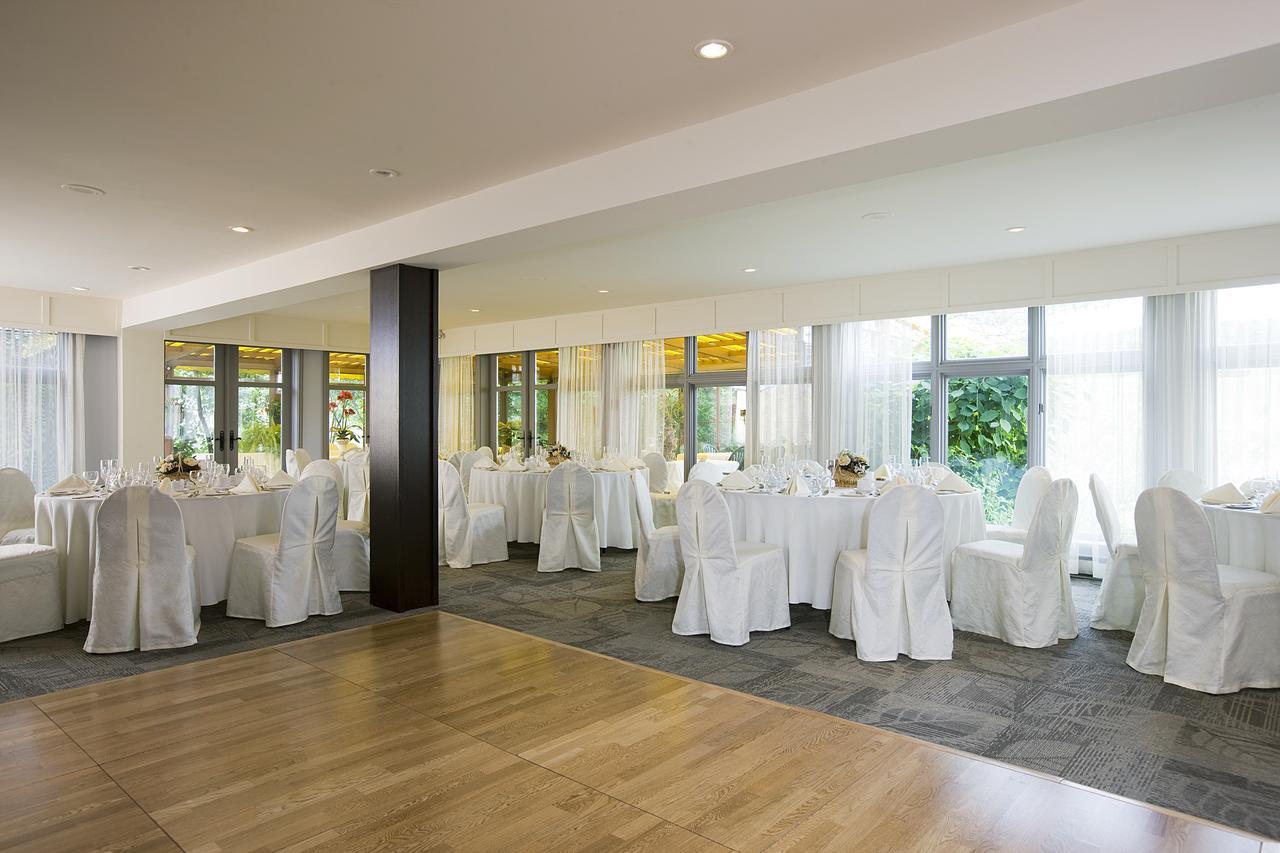 Auberge West Brome Екстериор снимка
